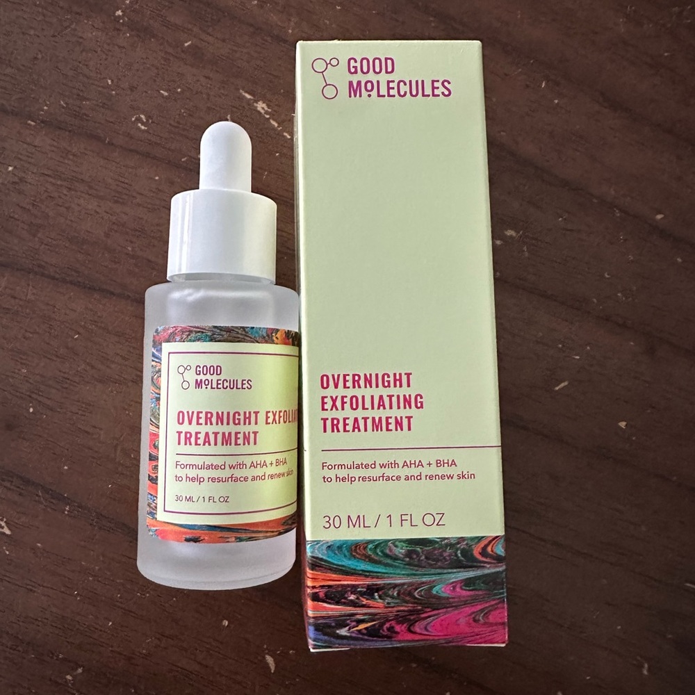 Good Molecules Overnight Exfoliating Treatment